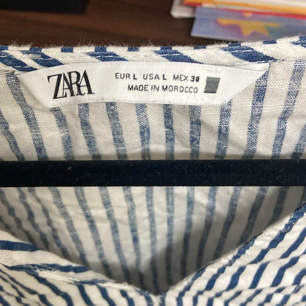Zara Blue and White Ruffled Blouse - Picture 3 of 3